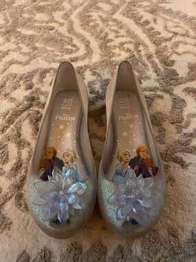 Melissa Kids Frozen Elsa Glitter Jelly Flats Iridescent Flower Silver size 13